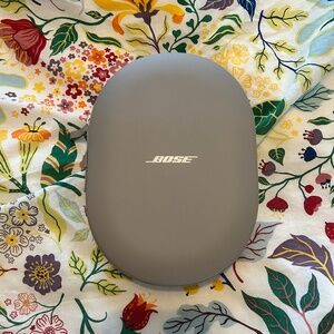 Bose QuietComfort Ultra Headphones Carry Case